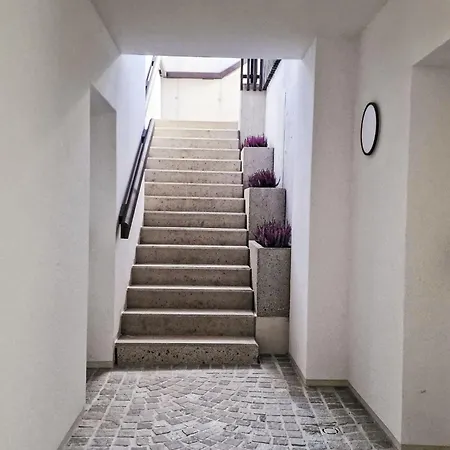 Appartement Schanzlbichl-2 By Interhome